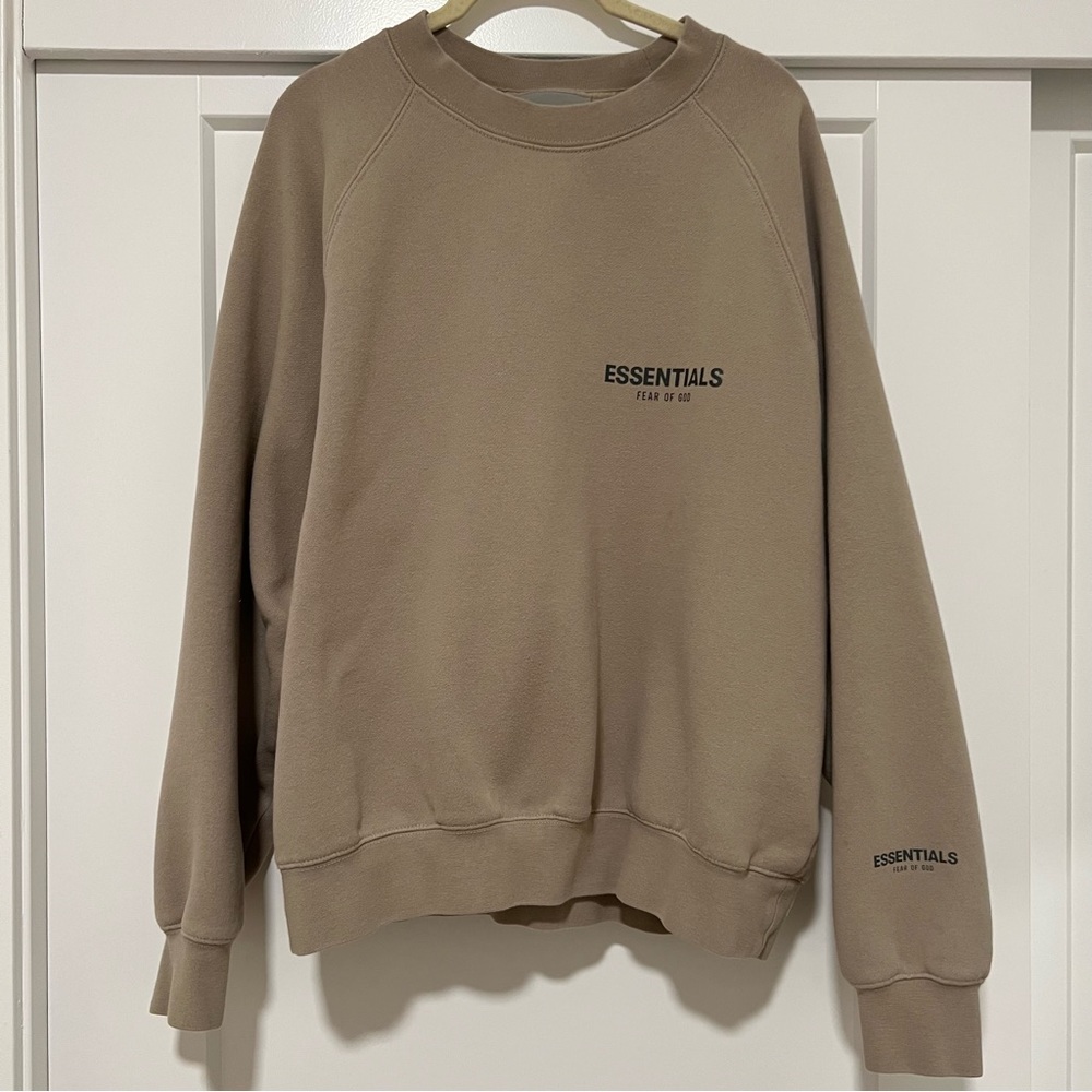 Essentials taupe sweatshirt (reflective)